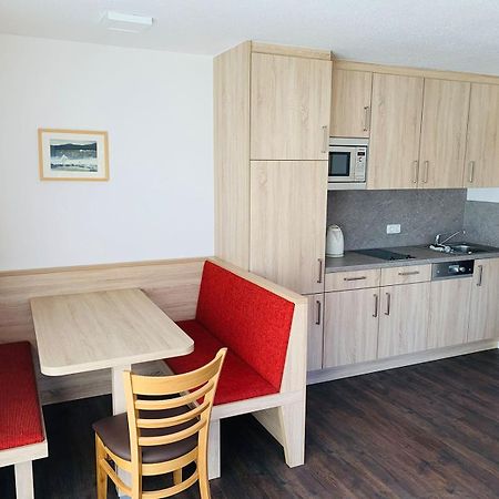 Apartmenthaus Florian Lam Bagian luar foto